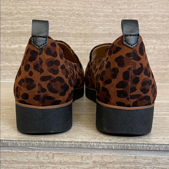 Dr. Scholl's NWOT Women’s Sz 9.5 Brown & Black Leopard Animal Print Loafers - Picture 4 of 9